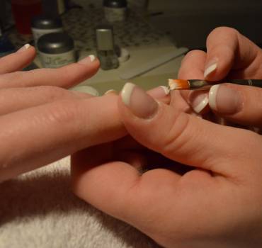 manicure-rece